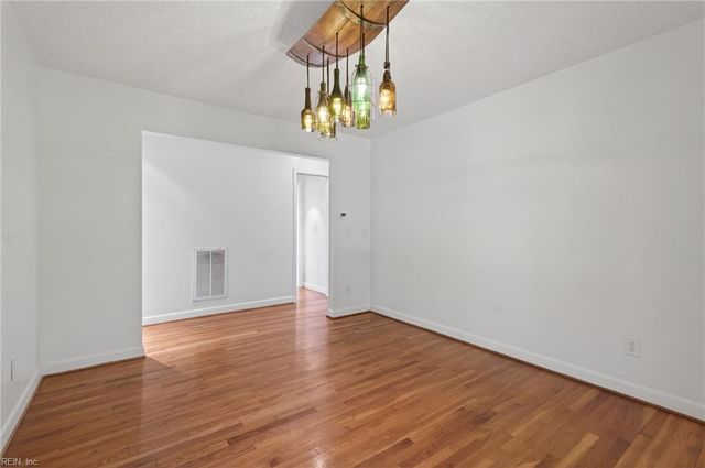 15489 Holly DR, Smithfield, VA 23430