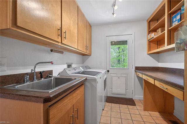 15489 Holly DR, Smithfield, VA 23430