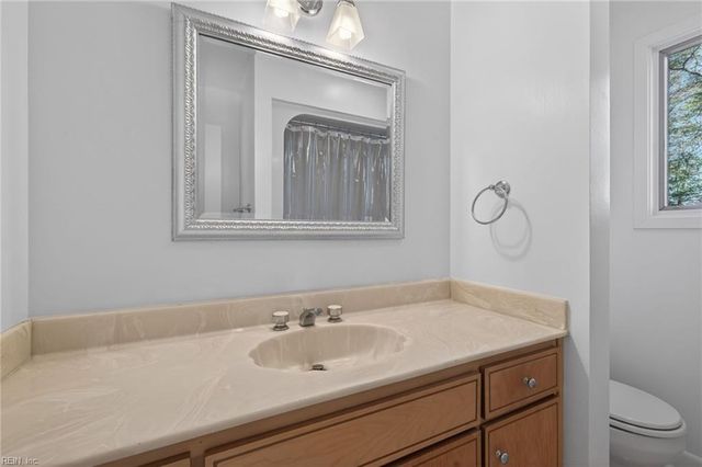 15489 Holly DR, Smithfield, VA 23430