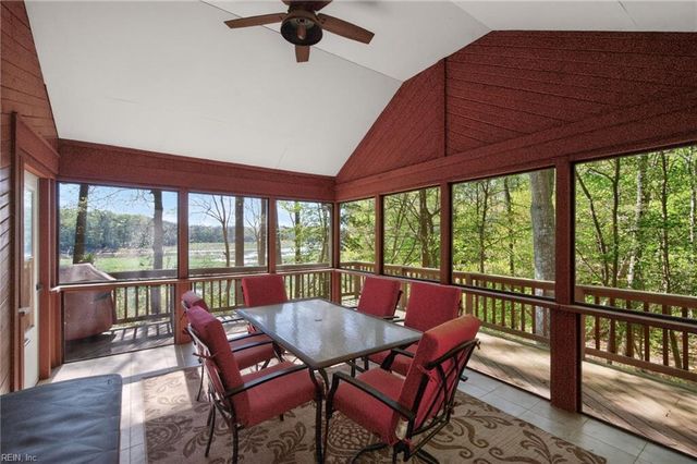 15489 Holly DR, Smithfield, VA 23430