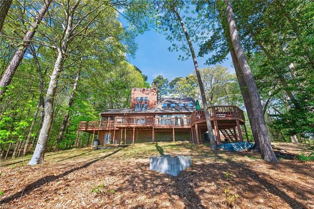 15489 Holly DR, Smithfield, VA 23430