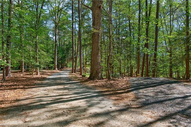 15489 Holly DR, Smithfield, VA 23430