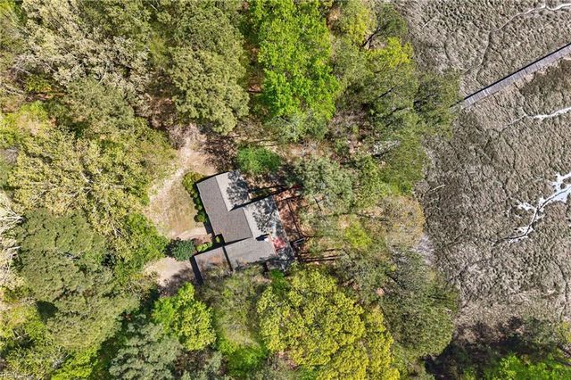 15489 Holly DR, Smithfield, VA 23430