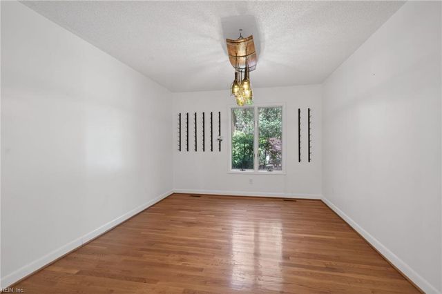 15489 Holly DR, Smithfield, VA 23430