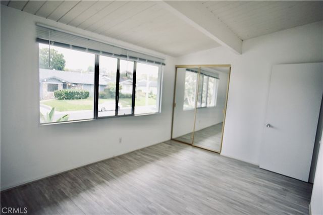 462 Seaward Road, Corona Del Mar, CA 92625