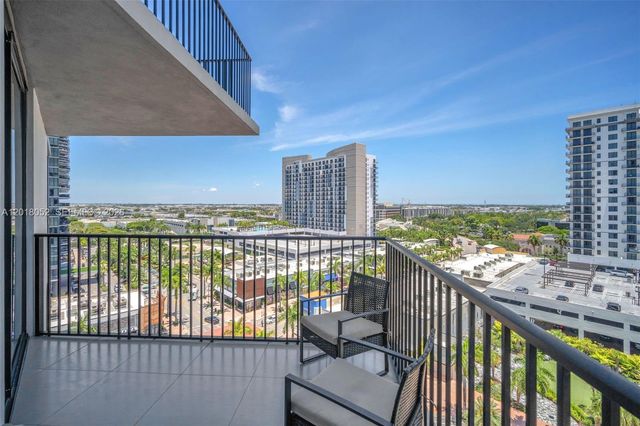 5252 NW 85th Ave 911, Doral, FL 33166