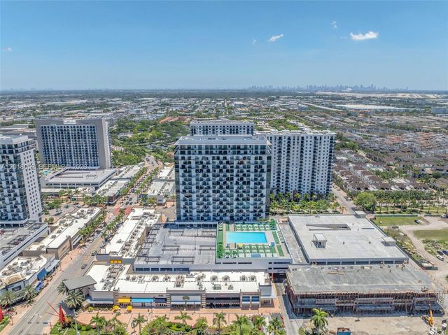 5252 NW 85th Ave 911, Doral, FL 33166