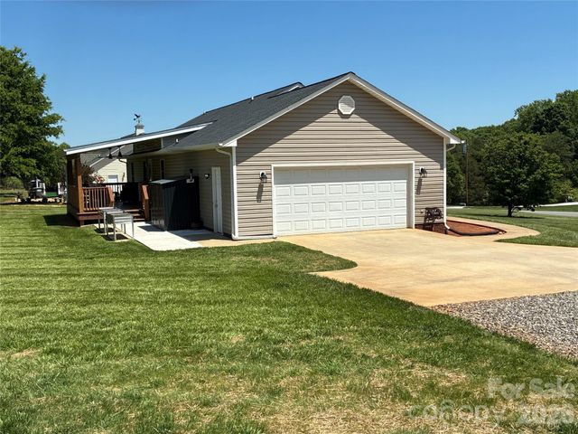 173 Alpine Circle, Statesville, NC 28625