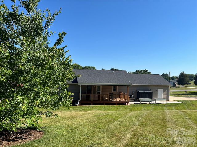 173 Alpine Circle, Statesville, NC 28625