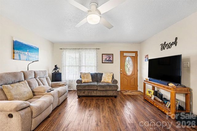 173 Alpine Circle, Statesville, NC 28625