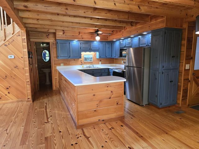 144 Cougar Lane, Blue Ridge, GA 30513