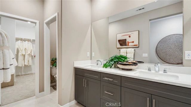 2857 E Amberley Privado, Ontario, CA 91762
