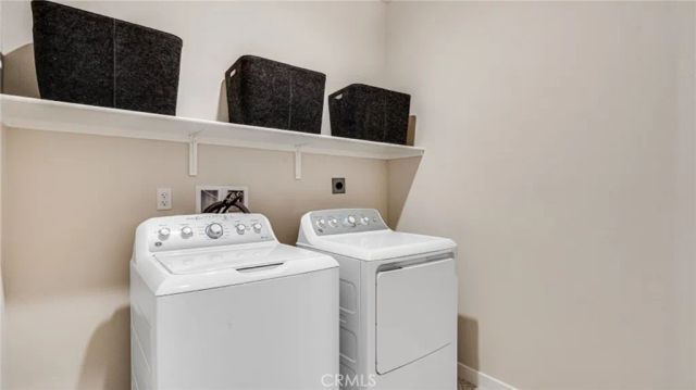 2857 E Amberley Privado, Ontario, CA 91762