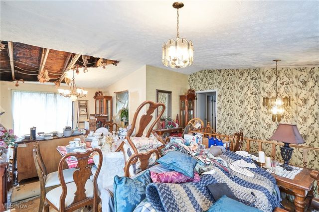 1730 Ledgewood Boulevard NE, Massillon, OH 44646