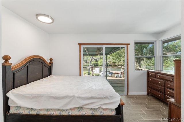 1326 S Estuary Drive, Crystal River, FL 34429