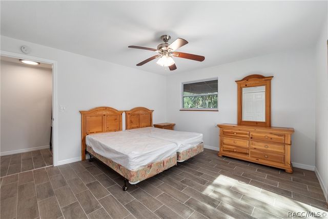 1326 S Estuary Drive, Crystal River, FL 34429