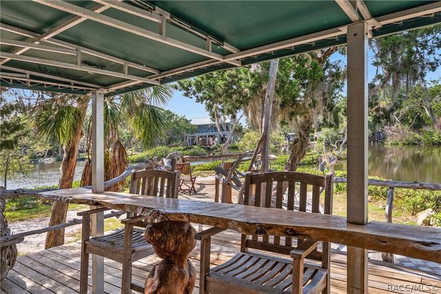 1326 S Estuary Drive, Crystal River, FL 34429