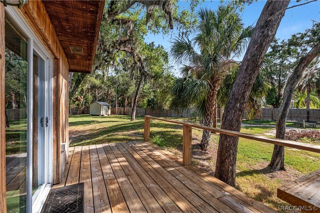 1326 S Estuary Drive, Crystal River, FL 34429