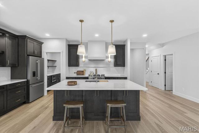 633 Norton Avenue, St Louis, MO 63122