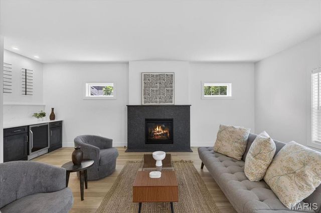 633 Norton Avenue, St Louis, MO 63122