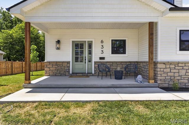 633 Norton Avenue, St Louis, MO 63122