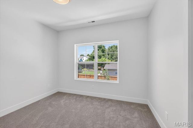 633 Norton Avenue, St Louis, MO 63122