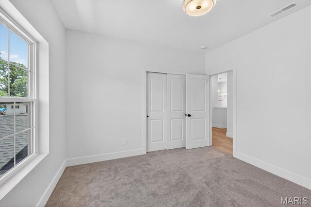 633 Norton Avenue, St Louis, MO 63122