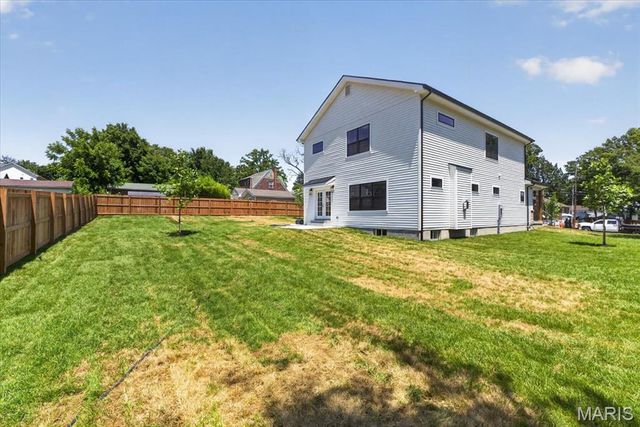 633 Norton Avenue, St Louis, MO 63122