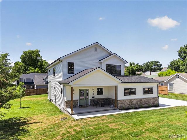 633 Norton Avenue, St Louis, MO 63122