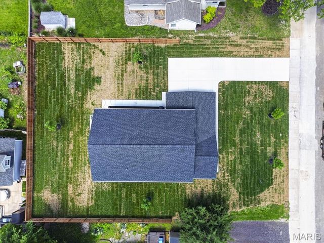 633 Norton Avenue, St Louis, MO 63122