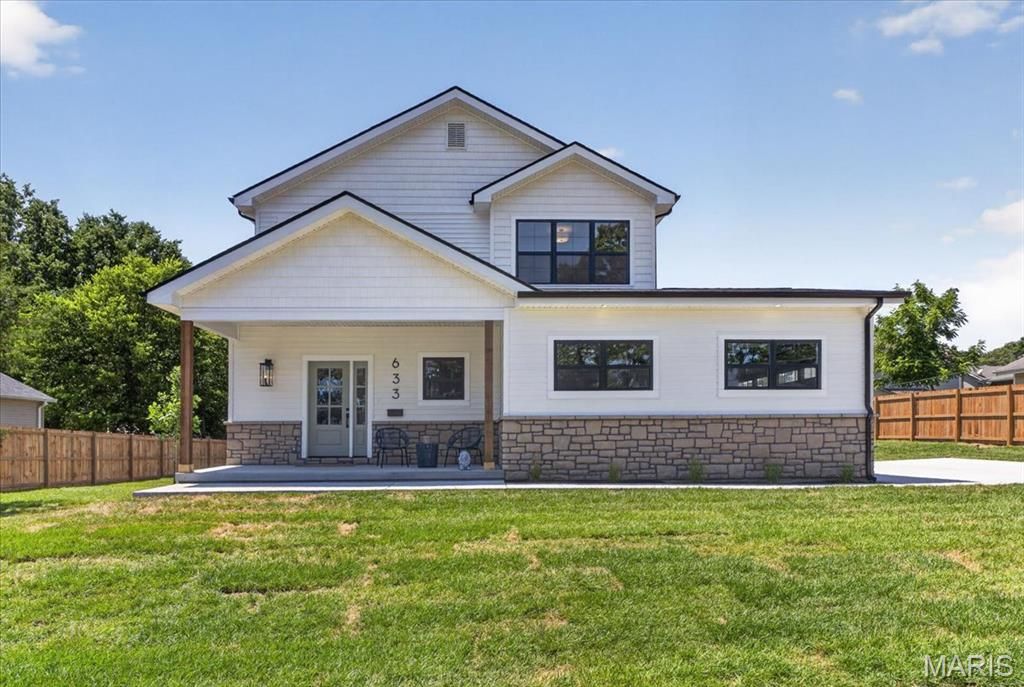 633 Norton Avenue, St Louis, MO 63122