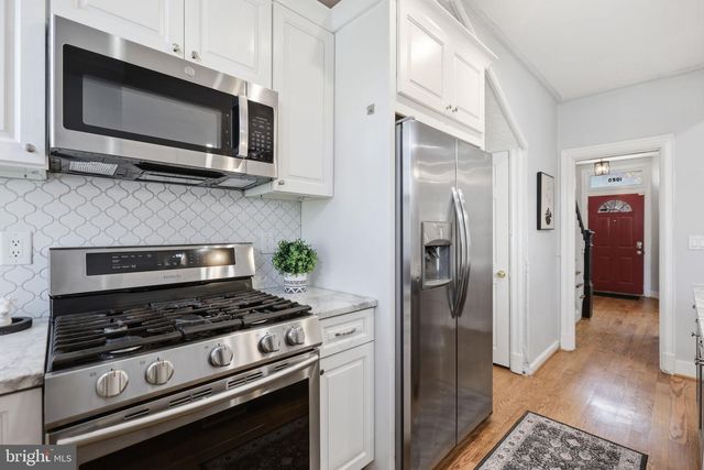 1020 10TH ST NE, Washington, DC 20002