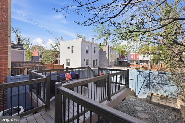 1020 10TH ST NE, Washington, DC 20002