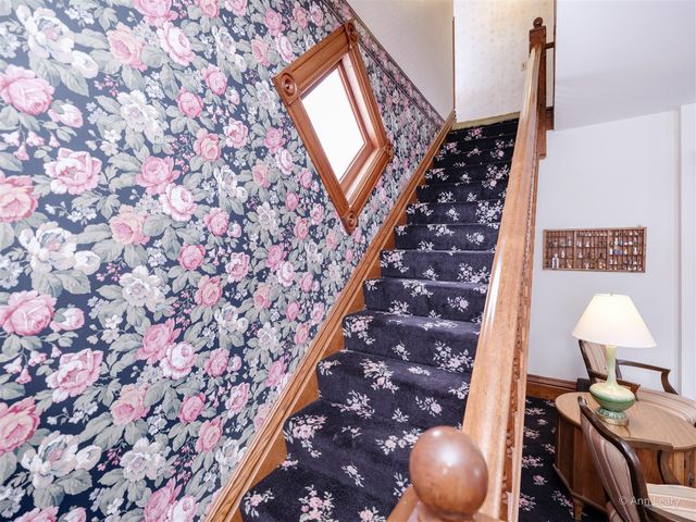 1921 N 9th Street, Kalamazoo, MI 49009