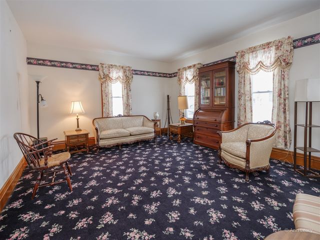 1921 N 9th Street, Kalamazoo, MI 49009