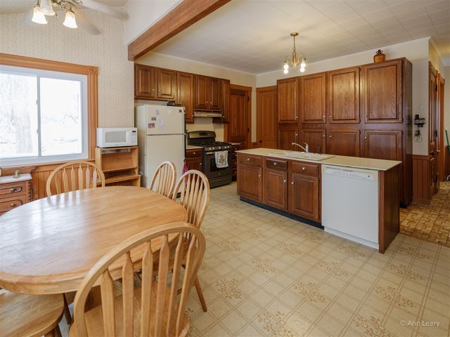 1921 N 9th Street, Kalamazoo, MI 49009