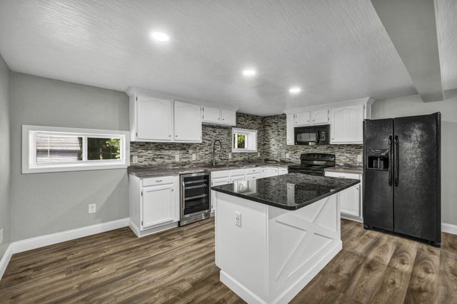 4355 Jackson Pike, Grove City, OH 43123