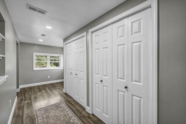 4355 Jackson Pike, Grove City, OH 43123