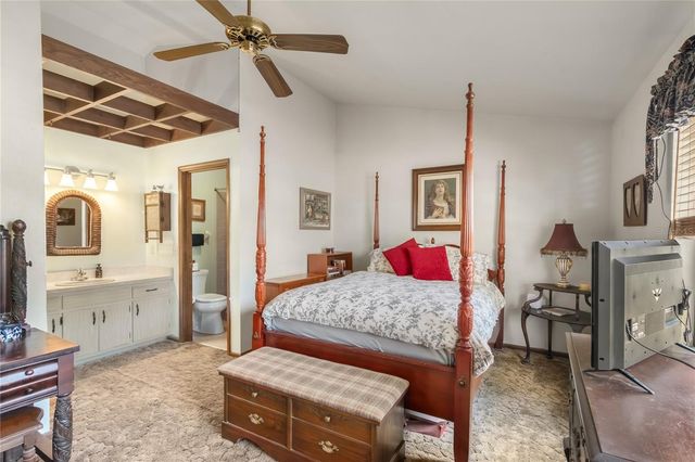 2560 NE 46 LANE, Ocala, FL 34479