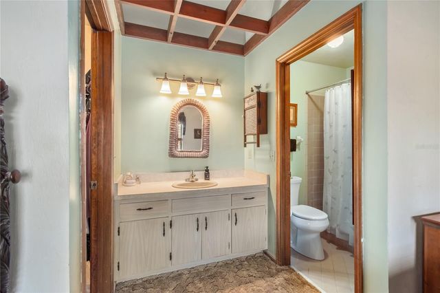 2560 NE 46 LANE, Ocala, FL 34479