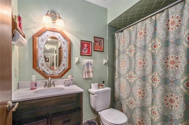 2560 NE 46 LANE, Ocala, FL 34479