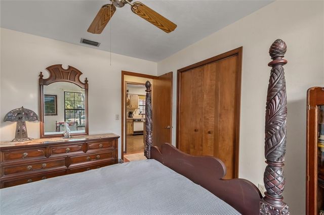 2560 NE 46 LANE, Ocala, FL 34479