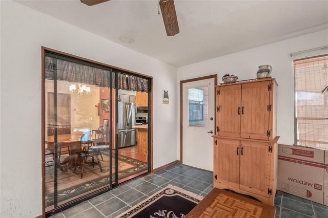 2560 NE 46 LANE, Ocala, FL 34479