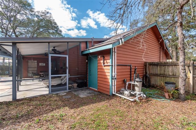 2560 NE 46 LANE, Ocala, FL 34479