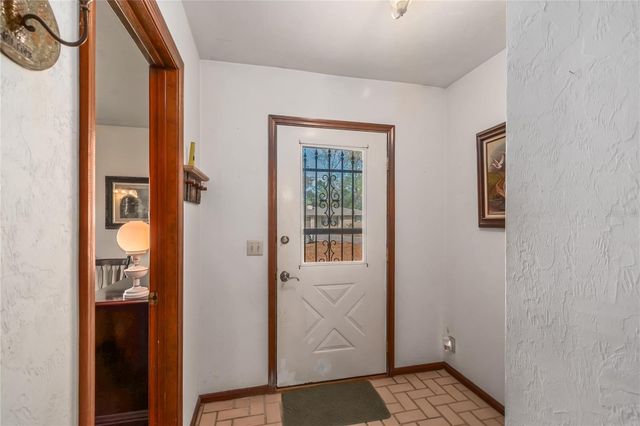 2560 NE 46 LANE, Ocala, FL 34479