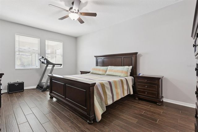 2400 ARTIST POINT COURT, Apopka, FL 32703