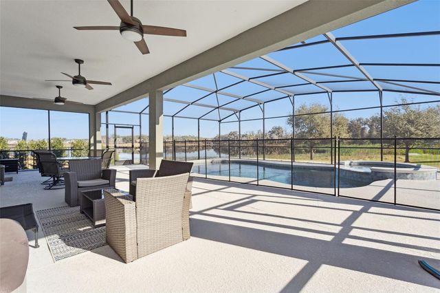 2400 ARTIST POINT COURT, Apopka, FL 32703