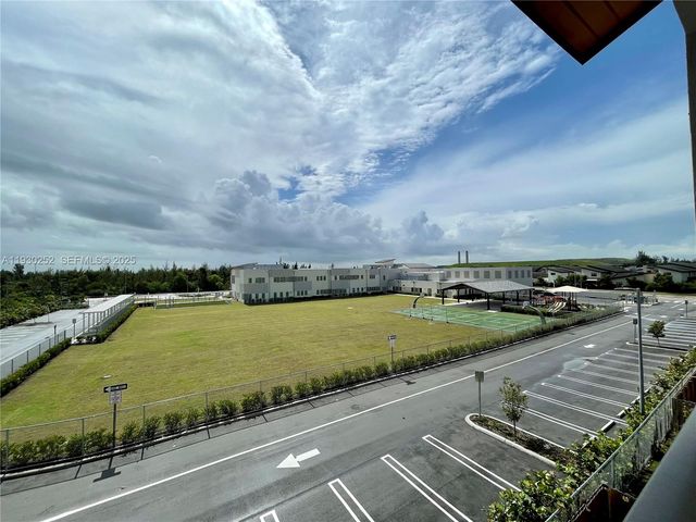 7825 NW 104th Ave 33, Doral, FL 33178