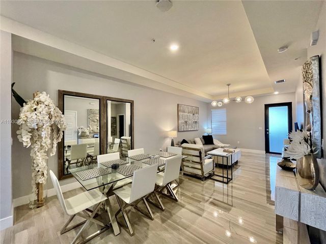 7825 NW 104th Ave 33, Doral, FL 33178