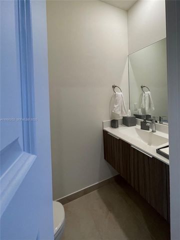 7825 NW 104th Ave 33, Doral, FL 33178